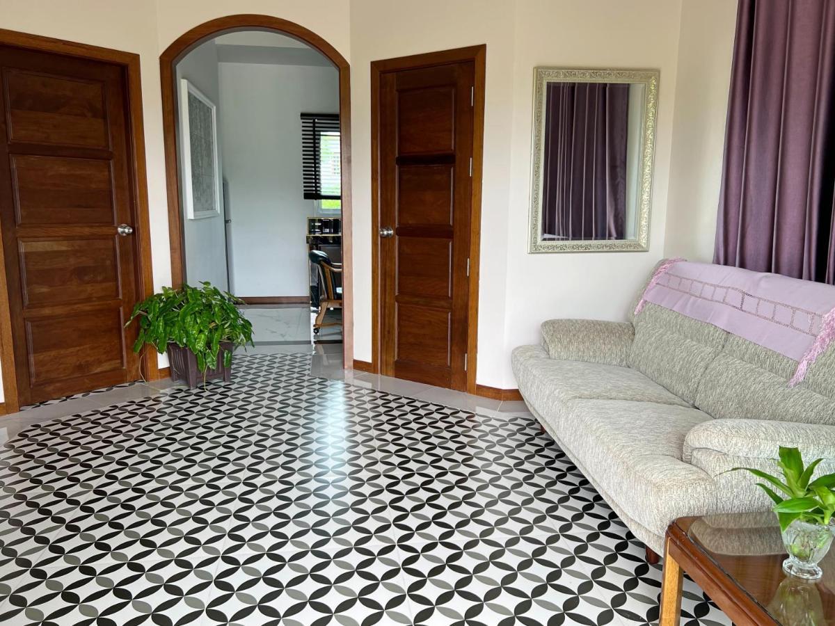 New Home Gบ้านเดี่ยวสร้างใหม่ ใกล้ทะเล ตัวเมืองระยอง Ban Chak Phai Buitenkant foto