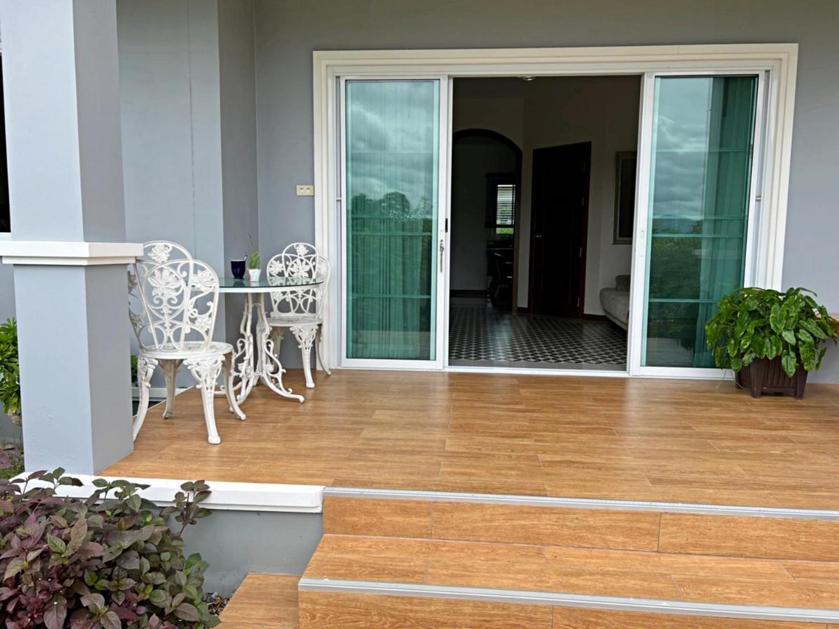 New Home Gบ้านเดี่ยวสร้างใหม่ ใกล้ทะเล ตัวเมืองระยอง Ban Chak Phai Buitenkant foto